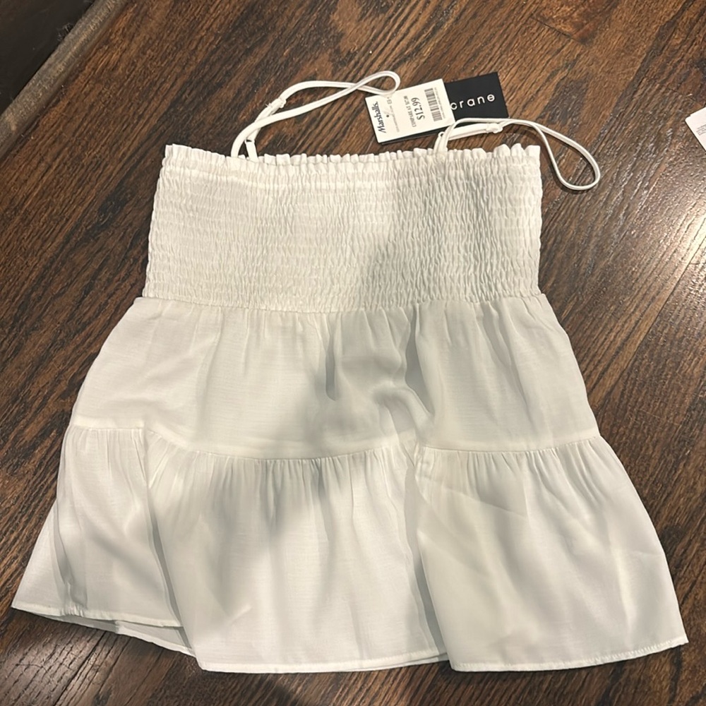 Paper Crane NWT white tank.